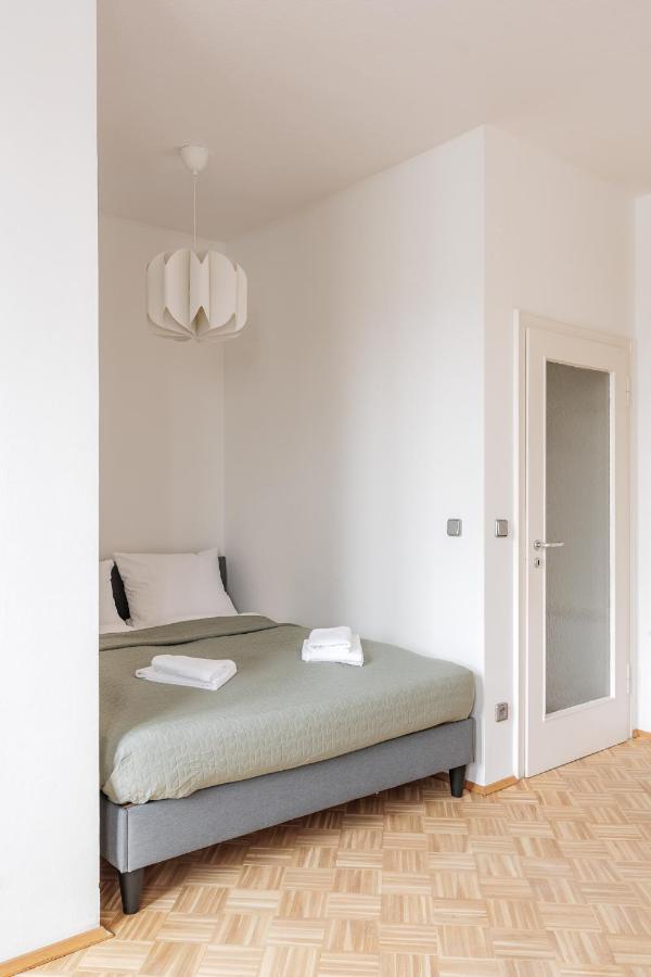 Flats 4 You, Moderne City Wohnung Naehe Hbf, Due-Messe 20 Min, Netflix, Kueche Duisburg Zewnętrze zdjęcie